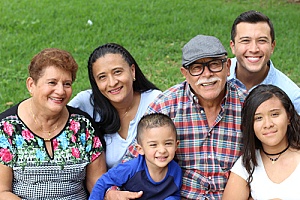an extended family that is in the united states under L-2 visa status